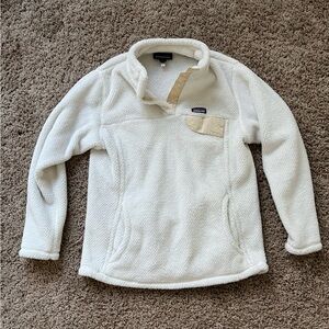 Patagonia Pull Over, White